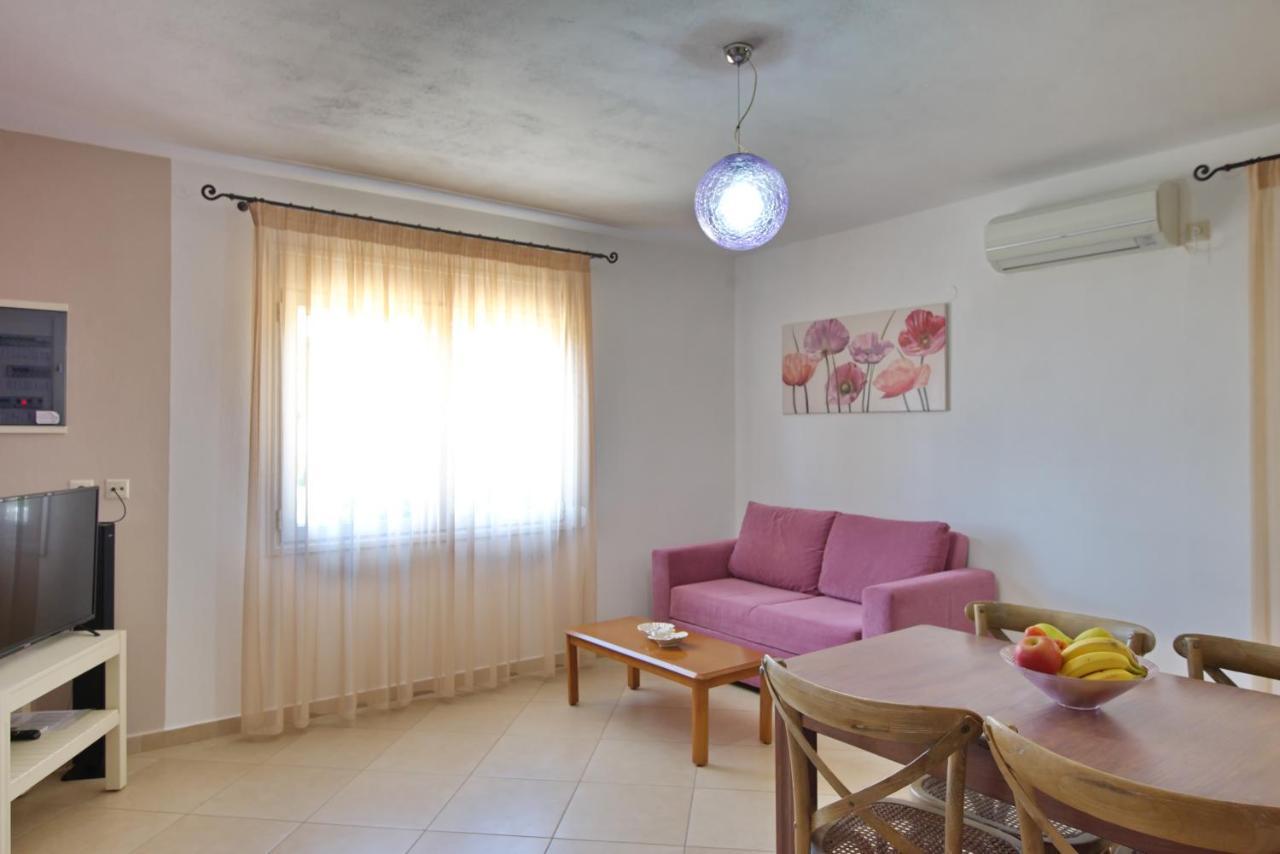 Myrtilo Cottage Votsi  Екстер'єр фото